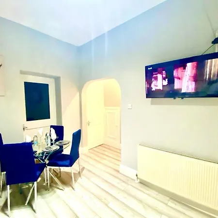 One Bedroom Ground Floor Apartment In Central London Exterior foto